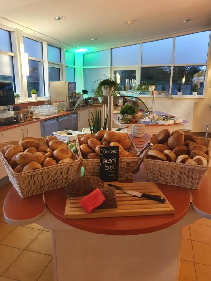 Jufa Hotel Im Brueckenkopfpark - Juelich 外观 照片
