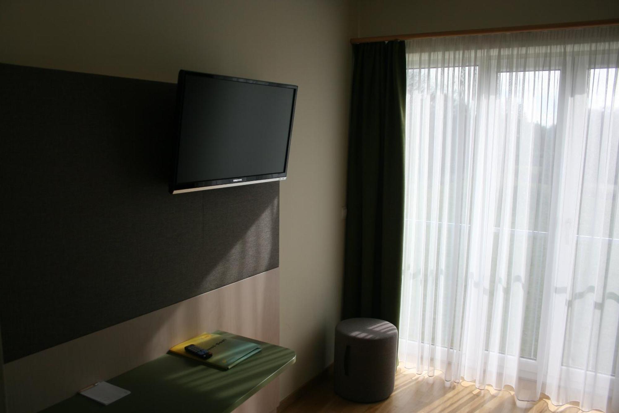 Jufa Hotel Im Brueckenkopfpark - Juelich 外观 照片