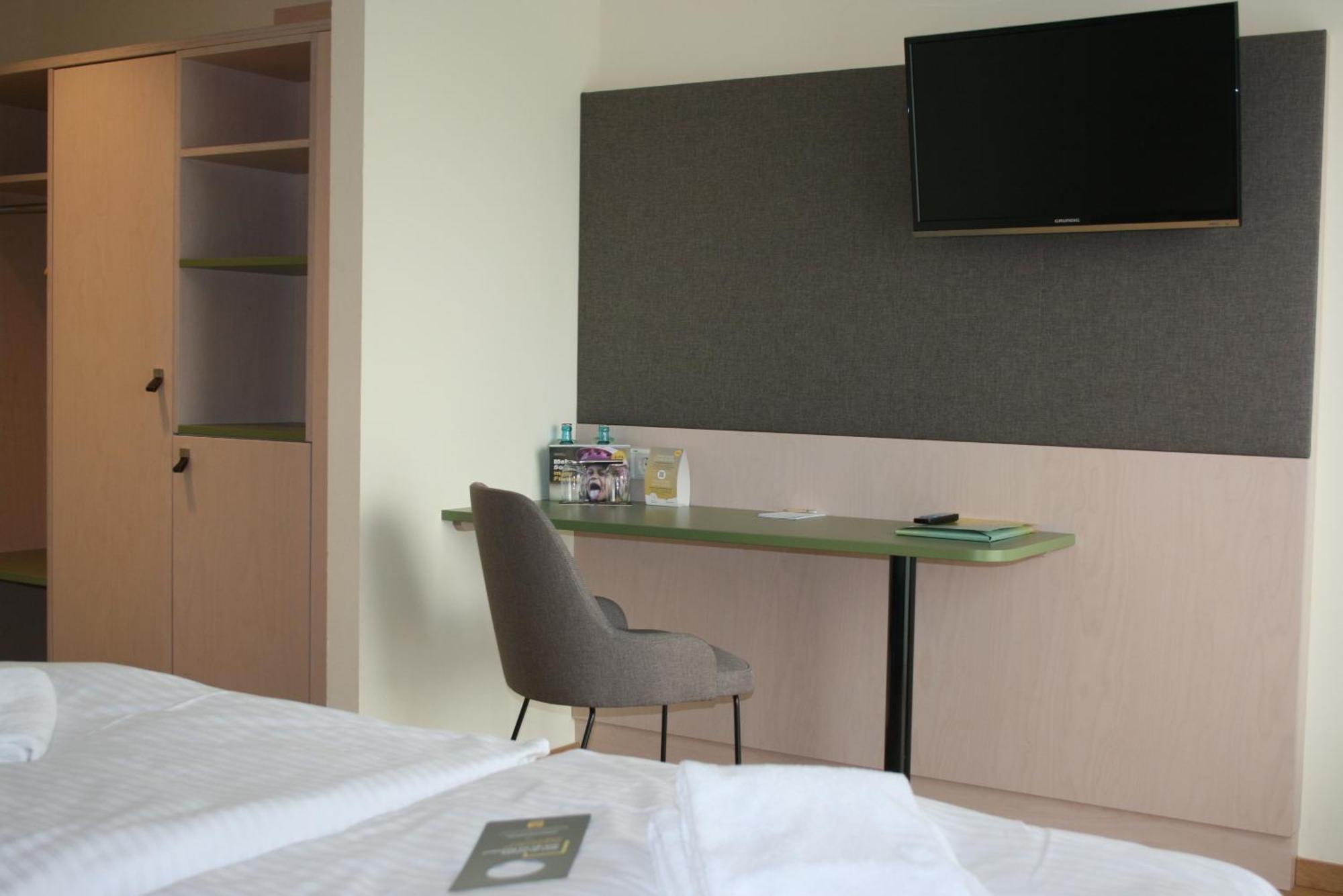 Jufa Hotel Im Brueckenkopfpark - Juelich 外观 照片